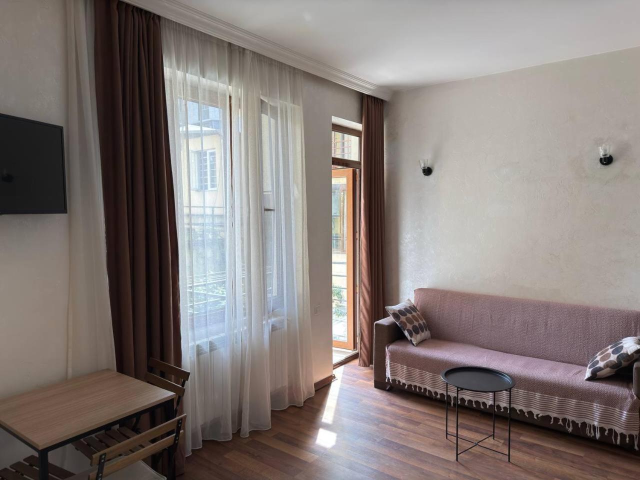 Tavdadebuli Apartment Batumi Exterior photo